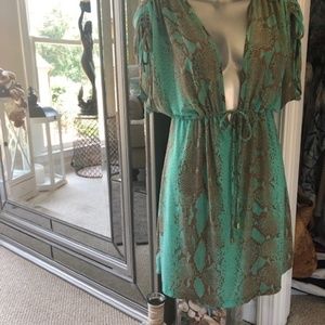 Vix Green Snakeprint Coverup, Beautiful colors, S
